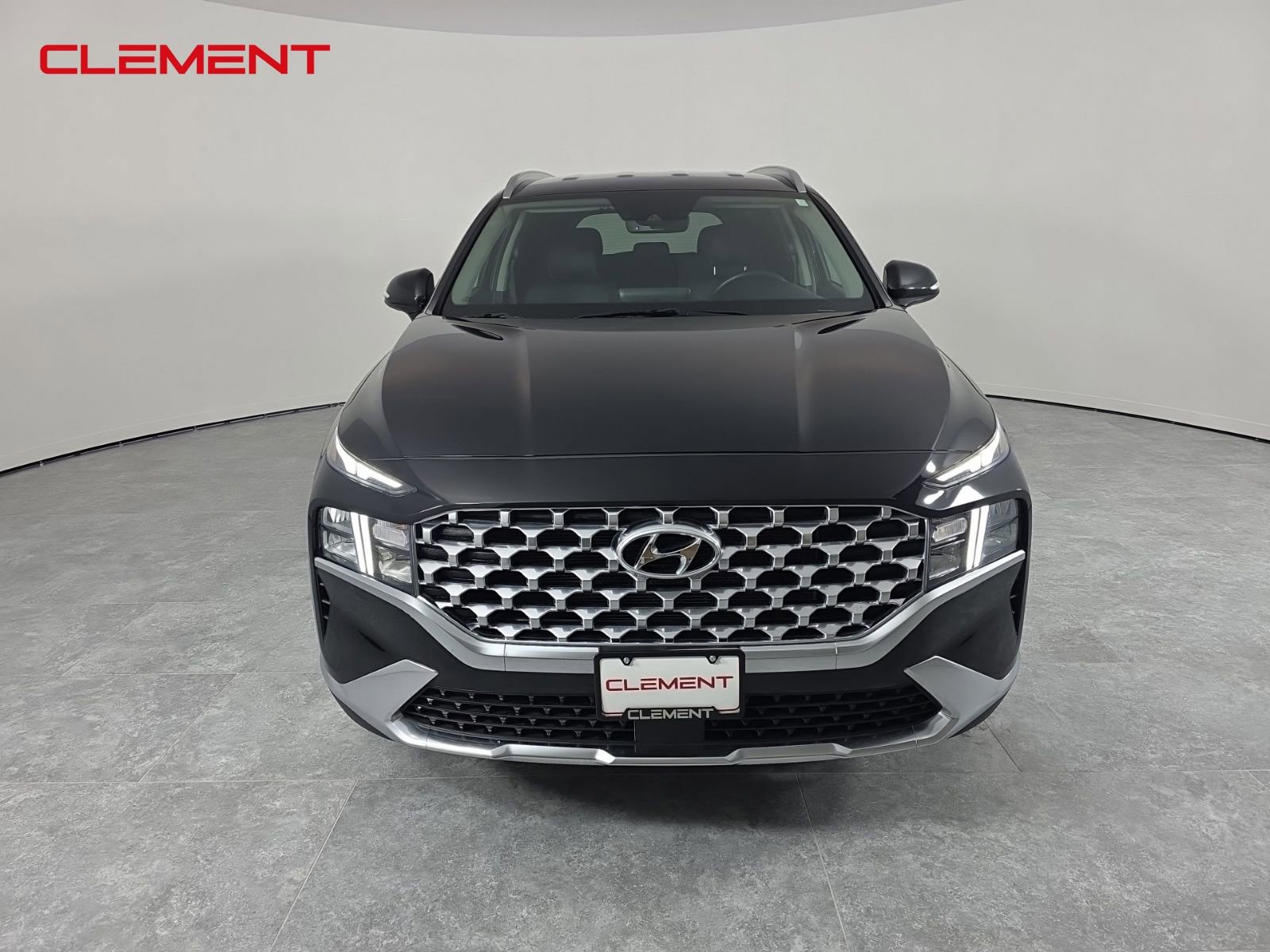 Used 2022 Hyundai Santa Fe SEL w/ Convenience Package image 2