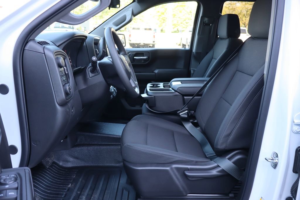 Used 2026 Chevrolet Silverado 1500 W/T w/ WT Value Package AWD/4WD image 4