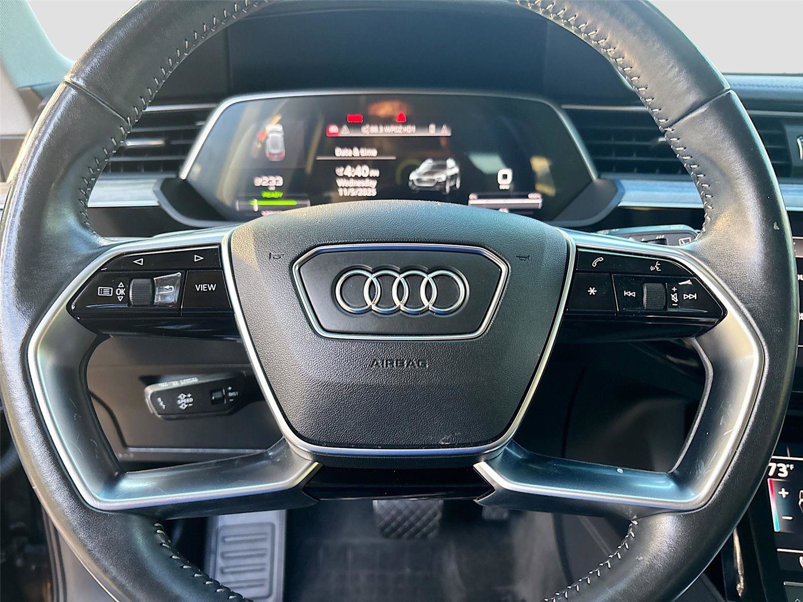 Used 2021 Audi e-tron Premium w/ Convenience Plus Package image 11