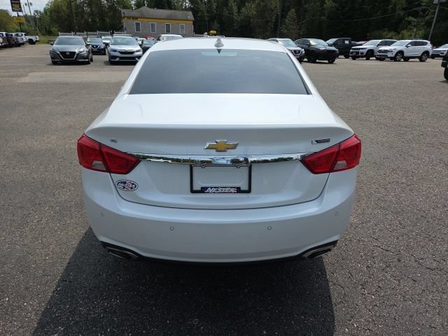 Used 2019 Chevrolet Impala Premier w/ Premier Convenience Package FWD image 27