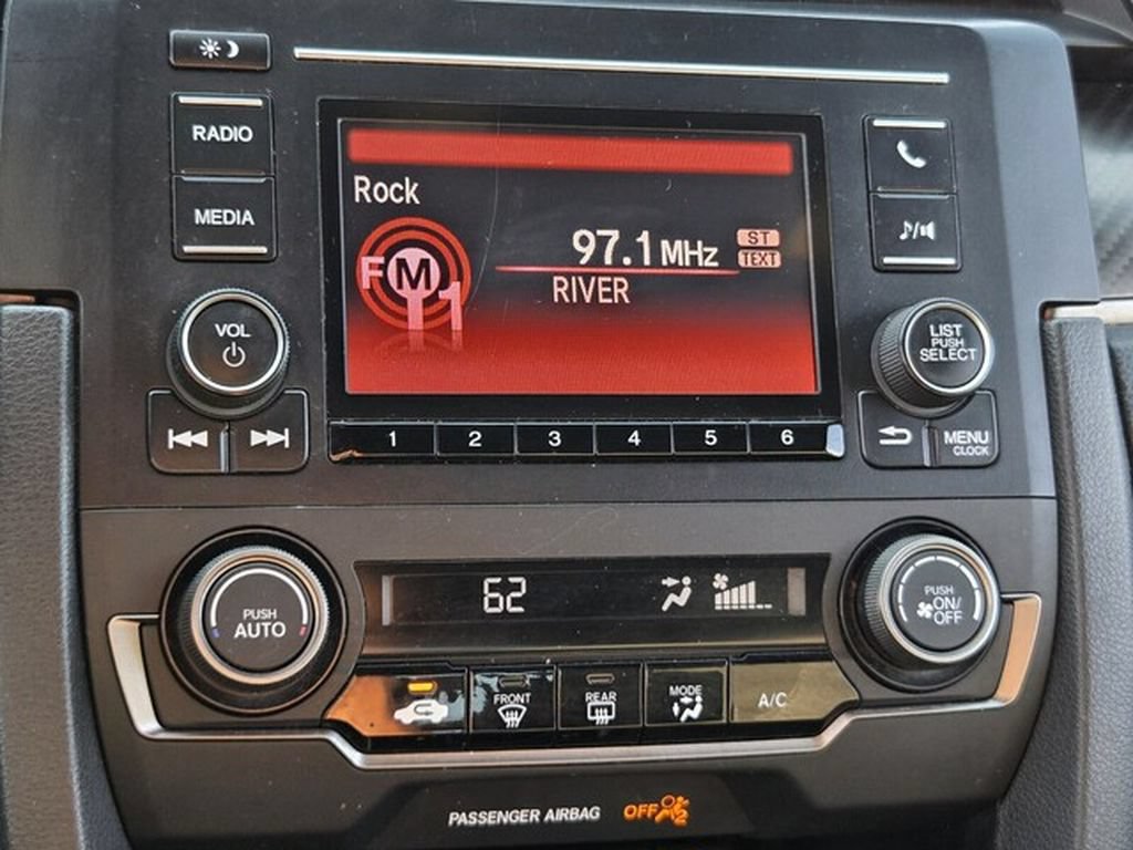 Used 2018 Honda Civic Sport image 20