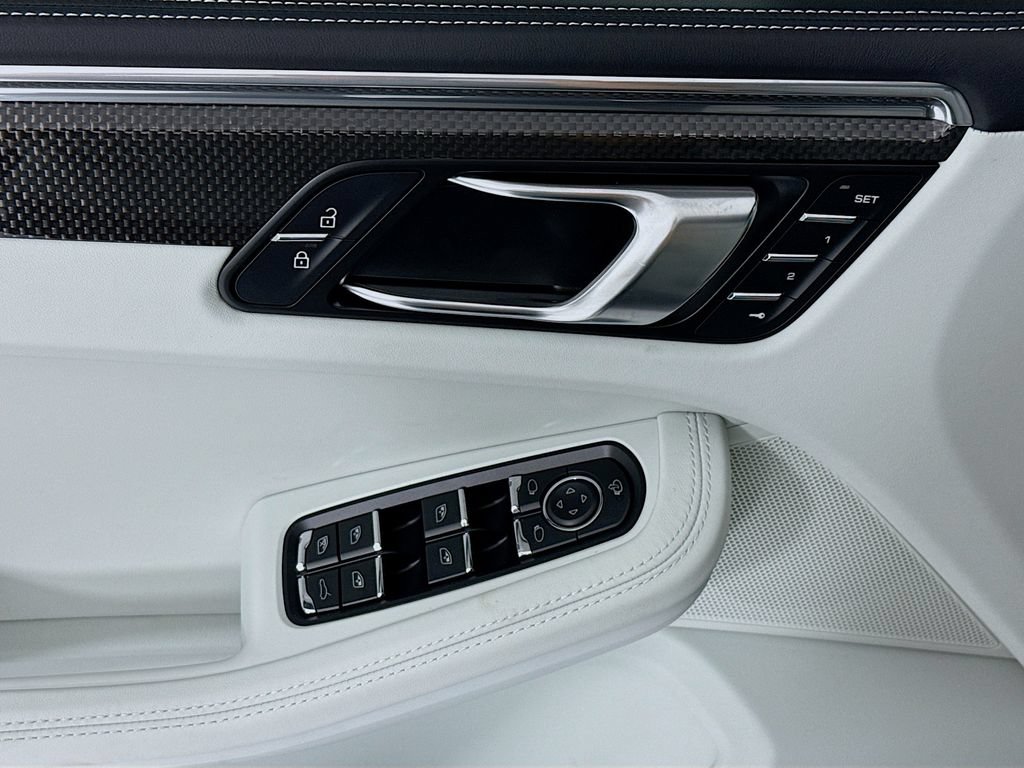 New 2026 Porsche Macan S AWD/4WD image 11