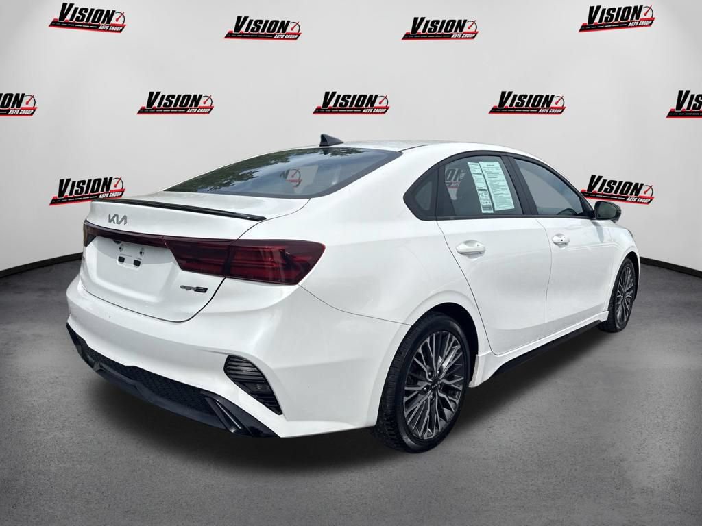 Used 2022 Kia Forte GT-Line w/ GT-Line Premium Package FWD image 5
