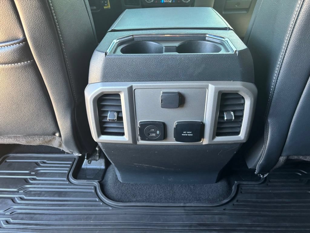 Used 2022 Ford F350 Lariat w/ Black Appearance Package AWD/4WD image 30