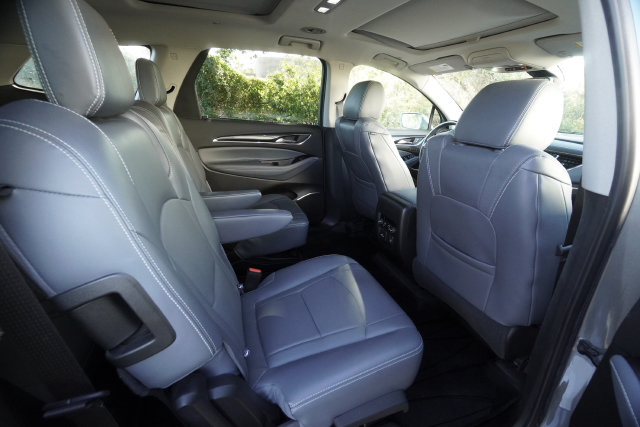 Used 2018 Buick Enclave Premium w/ Trailering Package FWD image 24