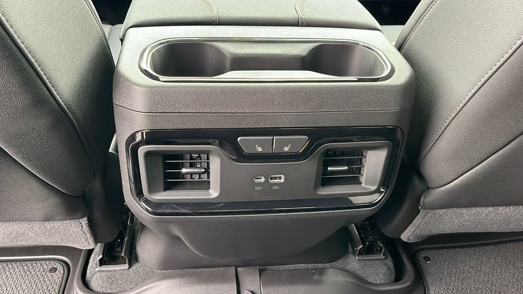 New 2026 GMC Sierra 1500 AT4 w/ AT4 Premium Package image 17