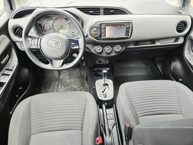 Used 2015 Toyota Yaris SE FWD image 10
