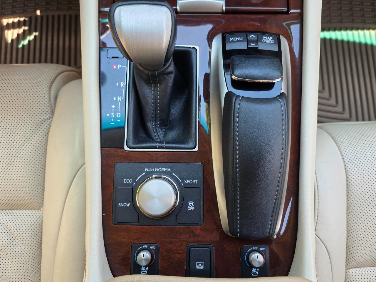 Used 2014 Lexus LS 460 w/ Comfort Package RWD image 27