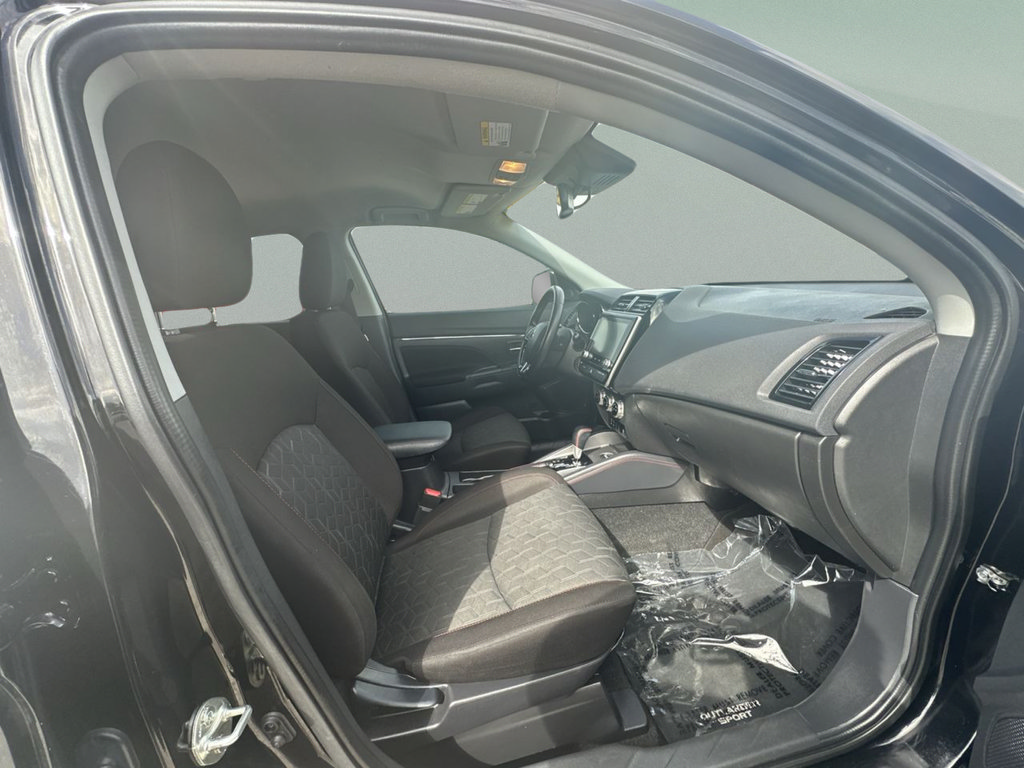 Used 2023 Mitsubishi Outlander Sport LE AWD/4WD image 35