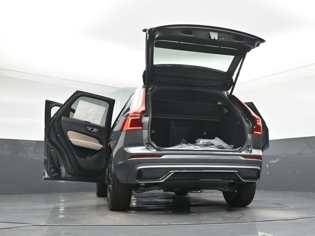 New 2027 Volvo XC60 B5 Core AWD/4WD image 54
