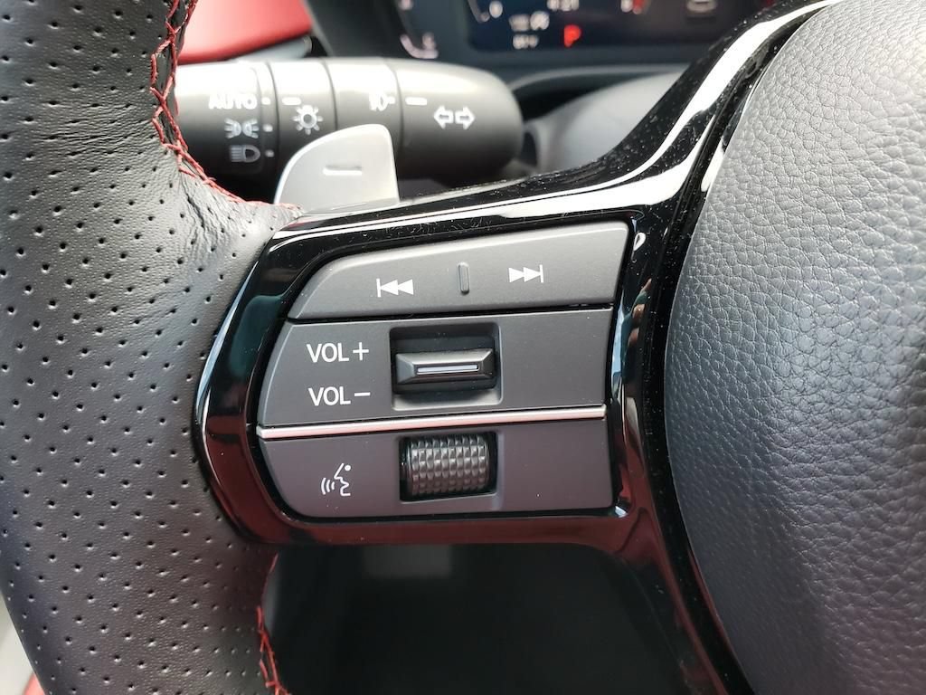 Used 2025 Acura ADX A-Spec AWD/4WD image 15