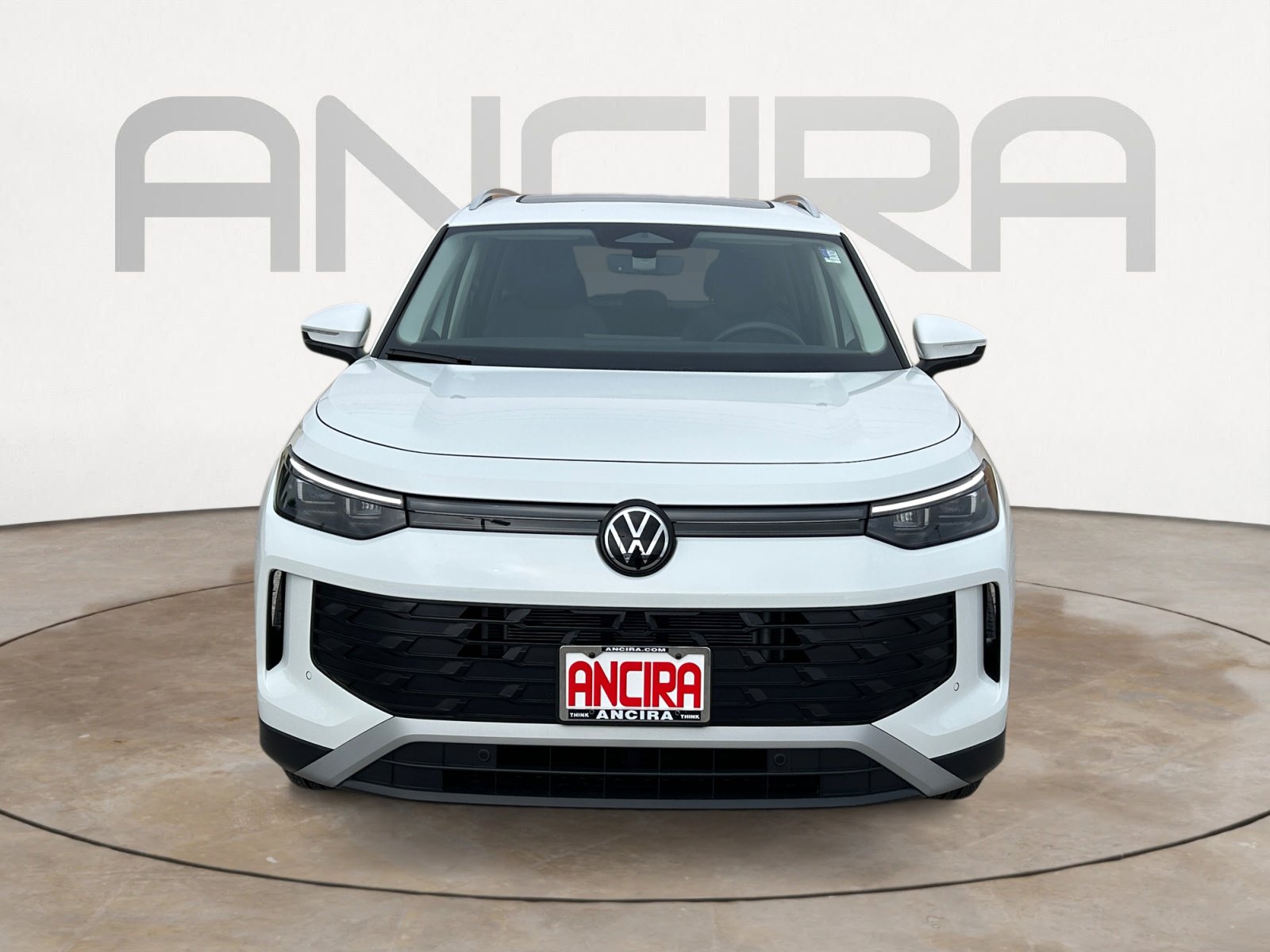 Used 2026 Volkswagen Tiguan SE FWD image 5