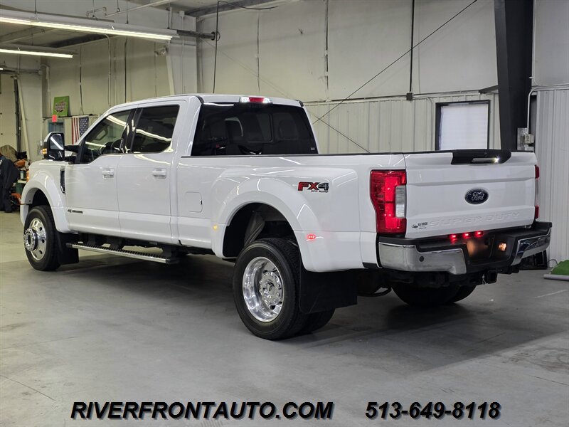 Used 2017 Ford F450 Lariat w/ Lariat Value Package AWD/4WD image 3