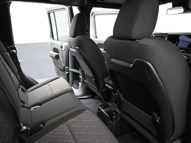 New 2026 Jeep Gladiator Mojave image 20