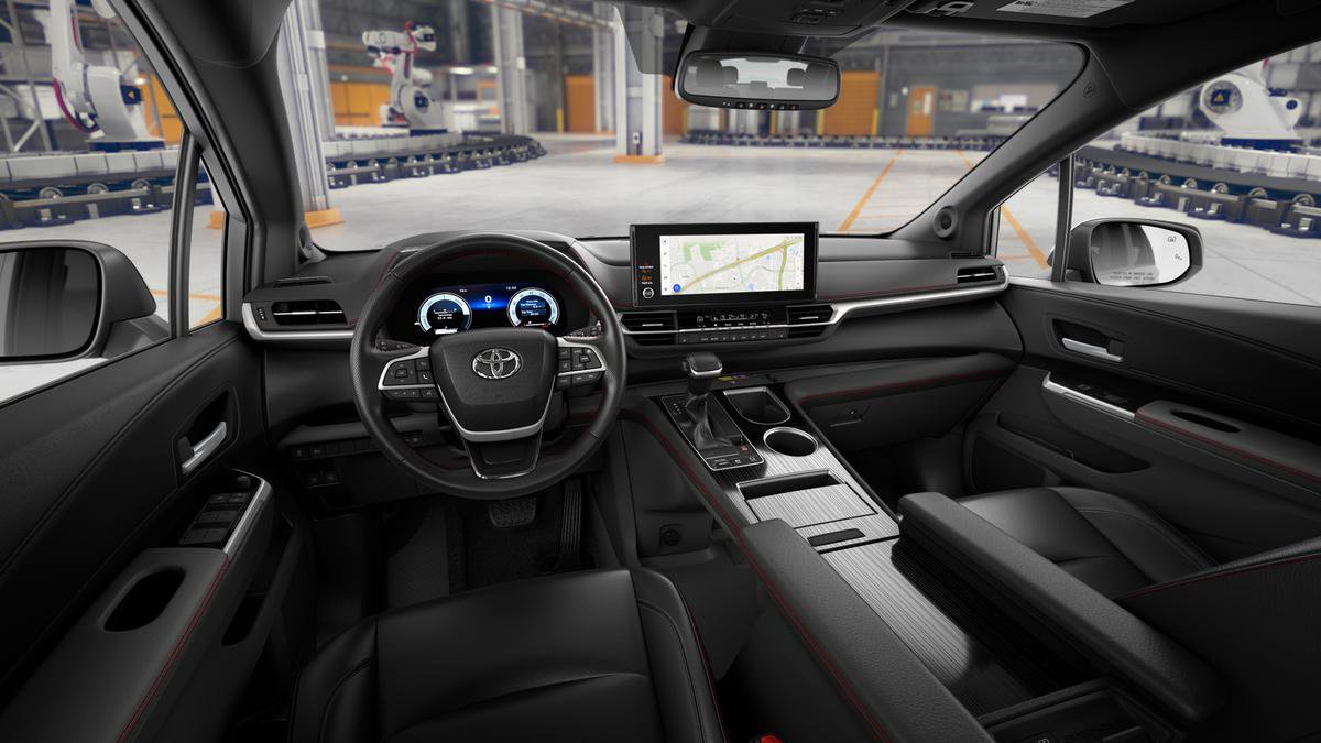 New 2026 Toyota Sienna XSE image 19