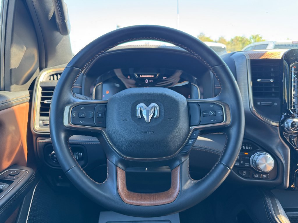 Used 2023 RAM 1500 Limited w/ Off Road Group AWD/4WD image 15