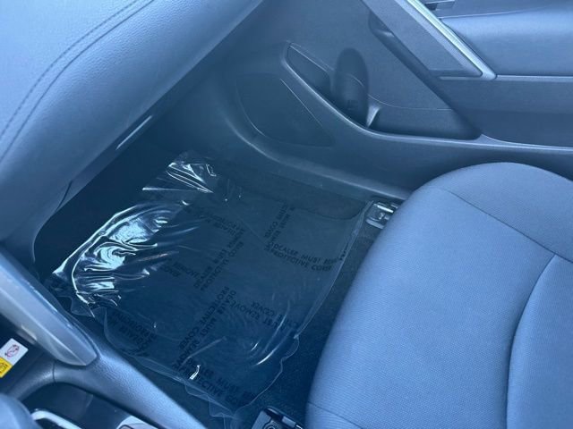 Certified 2022 Toyota Corolla Cross LE image 19