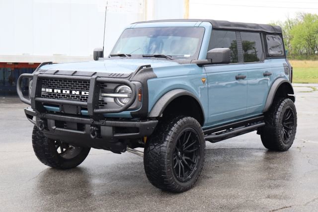 Used 2022 Ford Bronco Badlands image 1