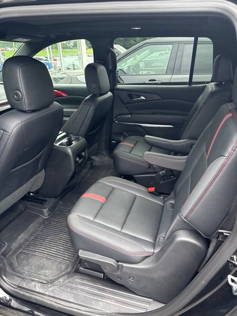 Used 2026 Chevrolet Traverse RS AWD/4WD image 4