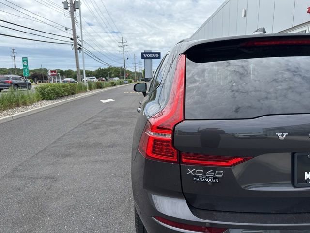 Used 2025 Volvo XC60 B5 Plus AWD/4WD image 10