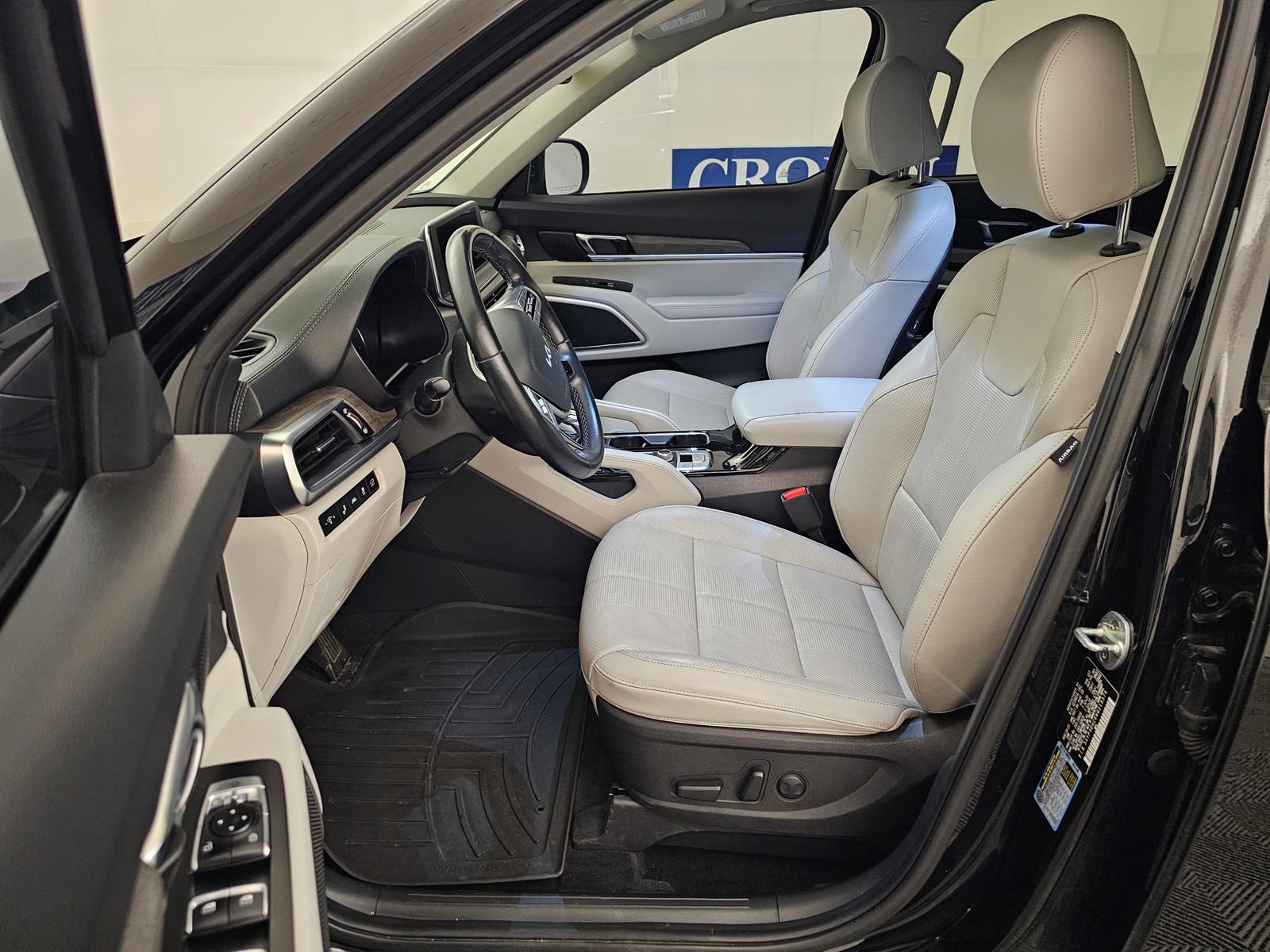 Used 2022 Kia Telluride EX w/ EX Premium Package image 14