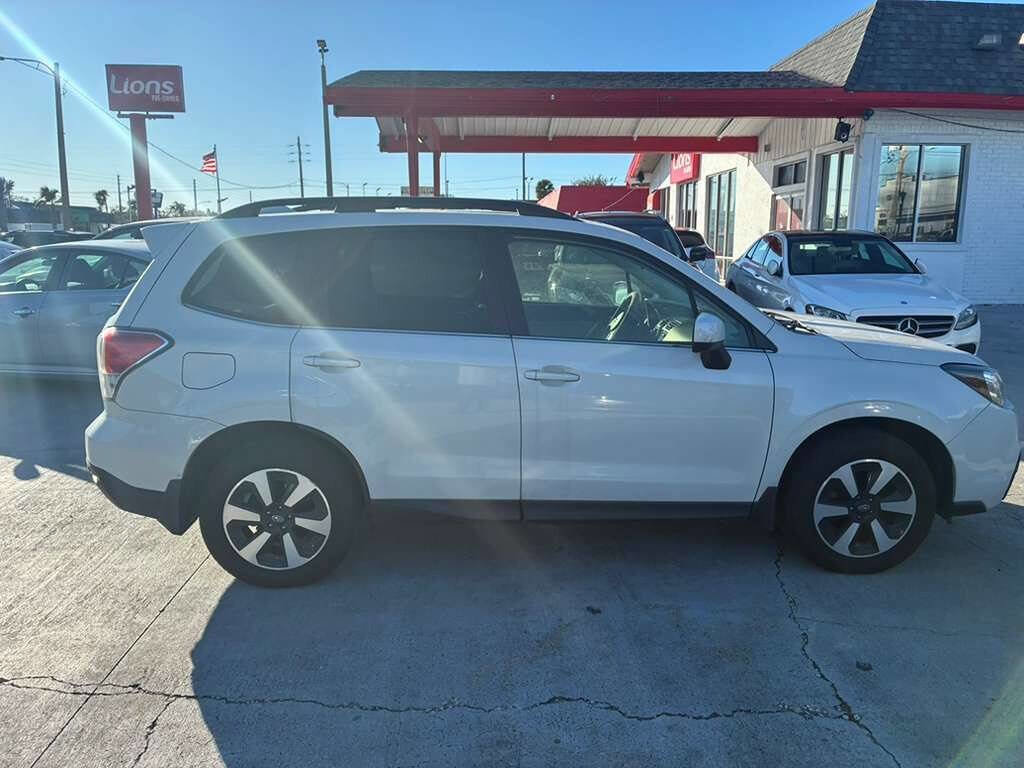 Used 2018 Subaru Forester 2.5i Limited image 5