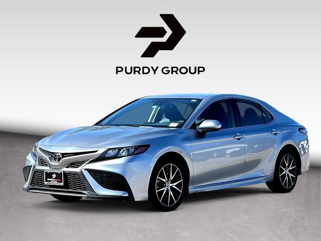 Used 2021 Toyota Camry SE image 4