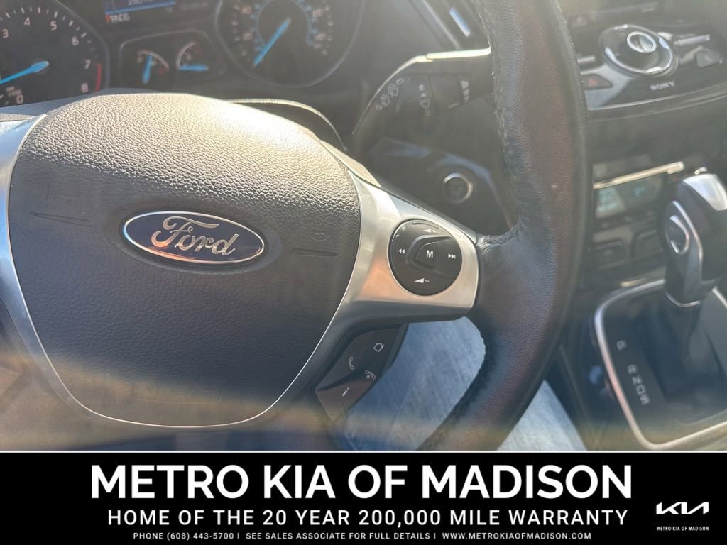 Used 2013 Ford Escape Titanium w/ Class II Trailer Tow Pkg image 20