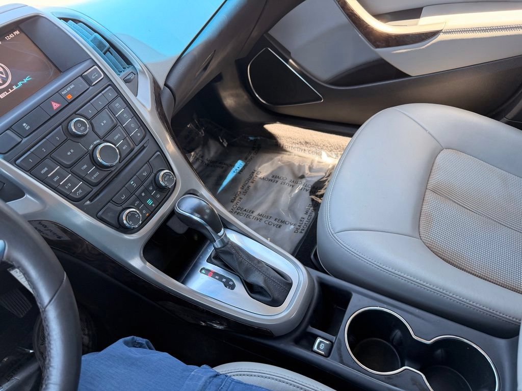 Used 2012 Buick Verano FWD image 21
