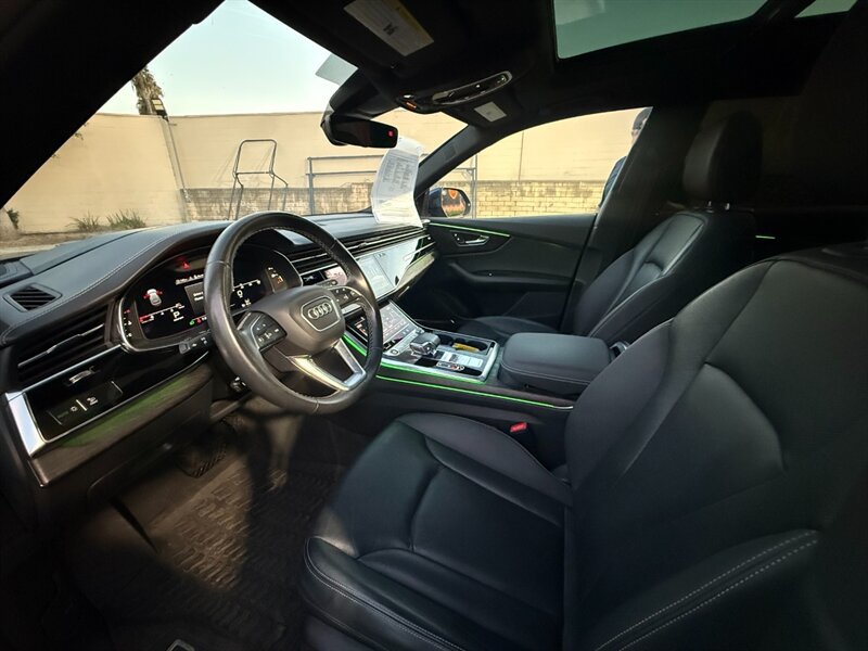 Used 2021 Audi Q8 Prestige w/ Prestige Package AWD/4WD image 21
