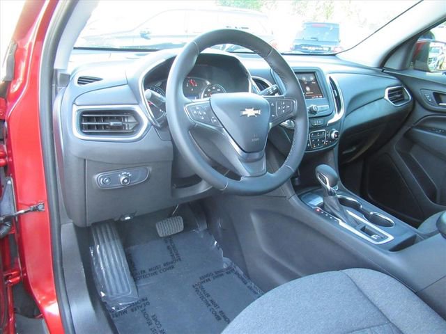 Used 2024 Chevrolet Equinox LT FWD image 16