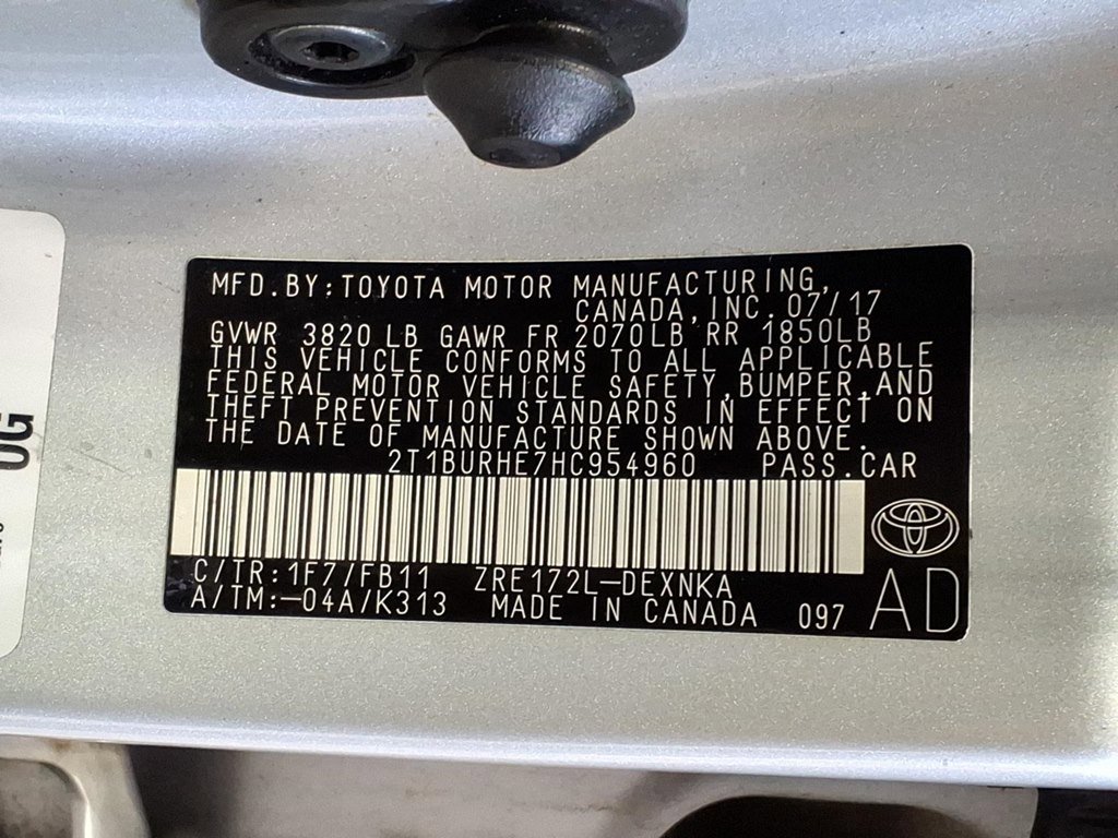 Used 2017 Toyota Corolla LE w/ Body Protection Package FWD image 20