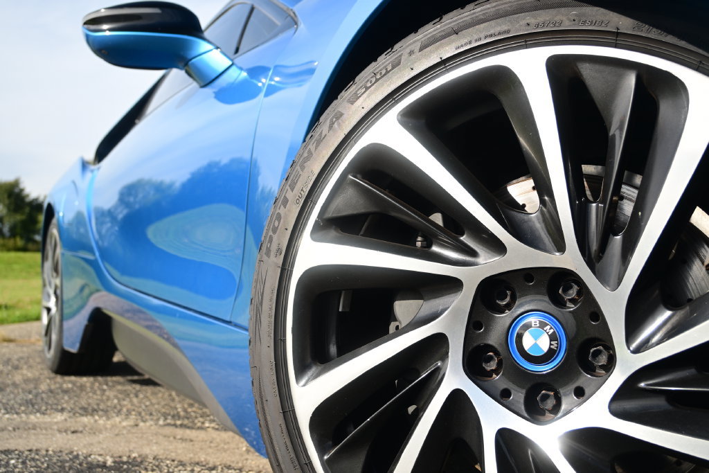 Used 2014 BMW i8 AWD/4WD image 4