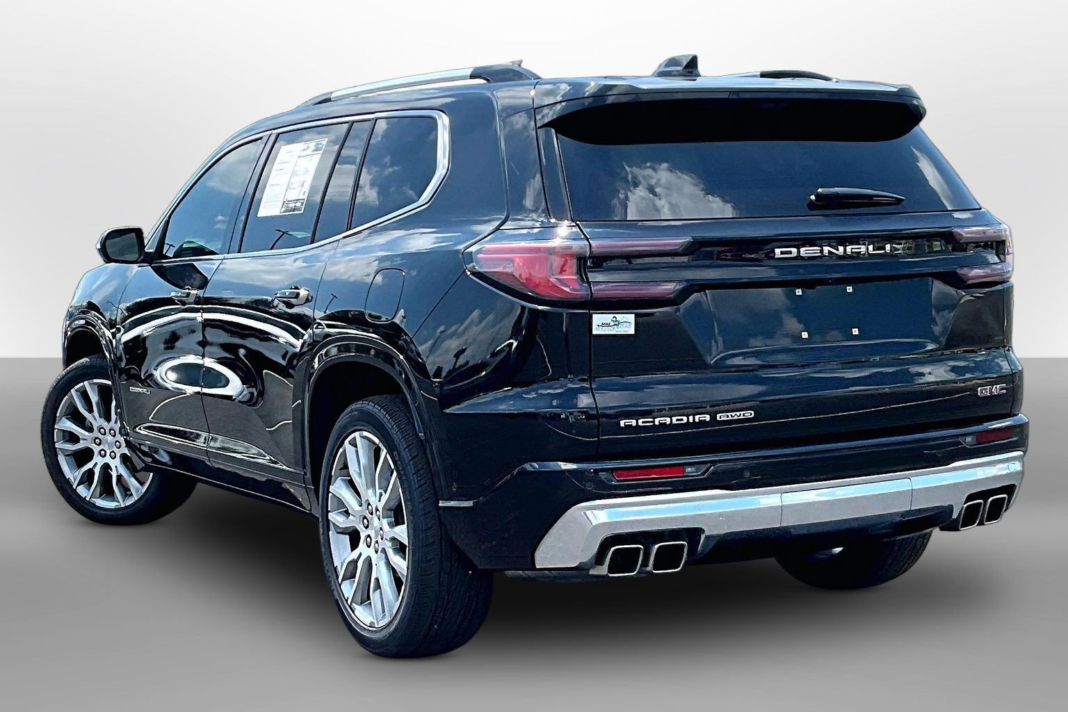 Used 2025 GMC Acadia Denali w/ Super Cruise Package AWD/4WD image 10