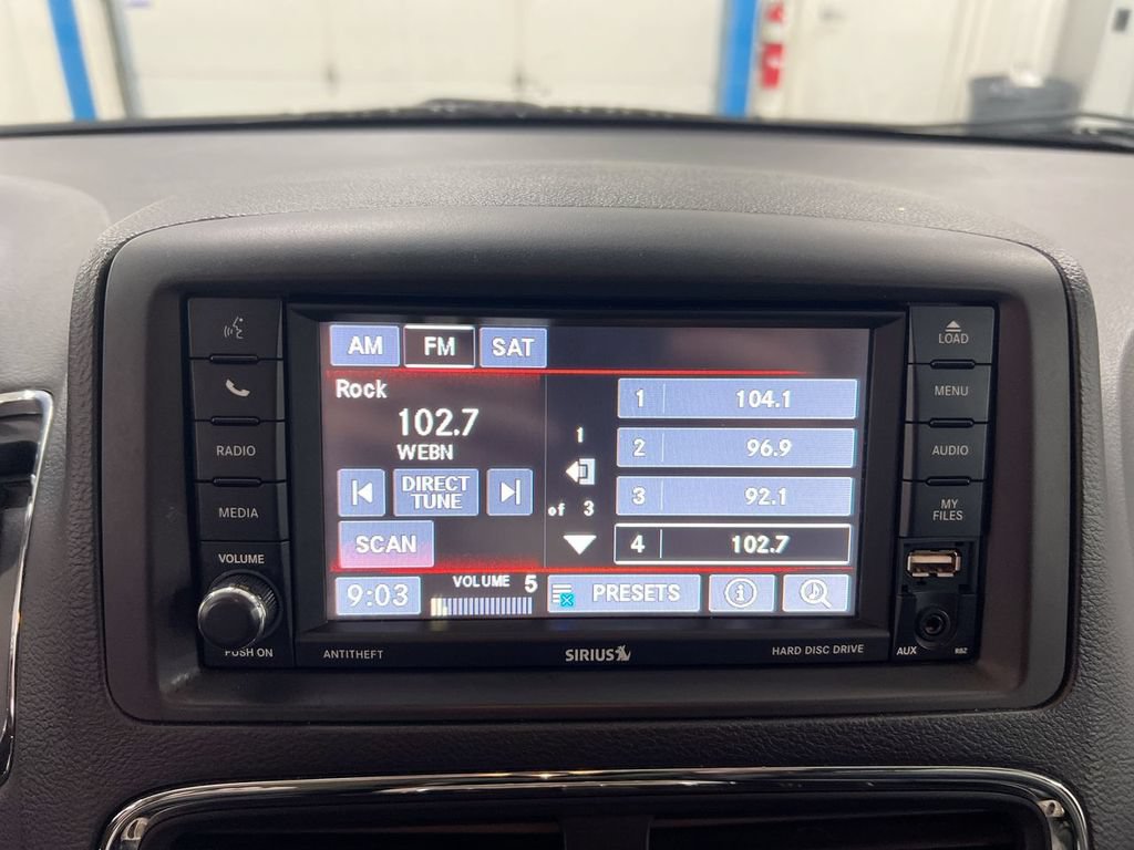 Used 2017 Dodge Grand Caravan SXT FWD image 14