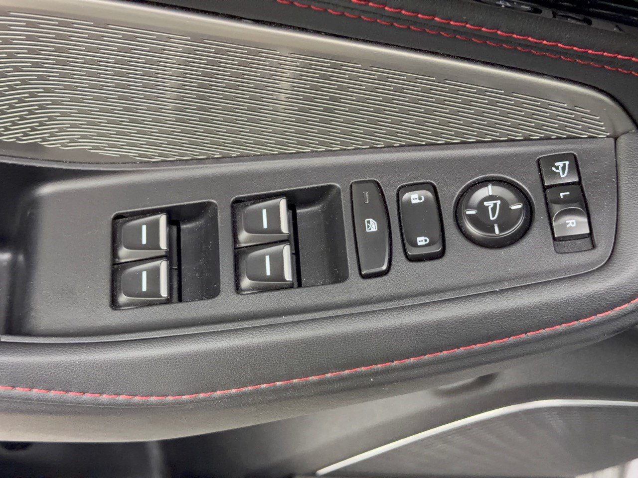 Used 2023 Acura MDX A-Spec AWD/4WD image 15