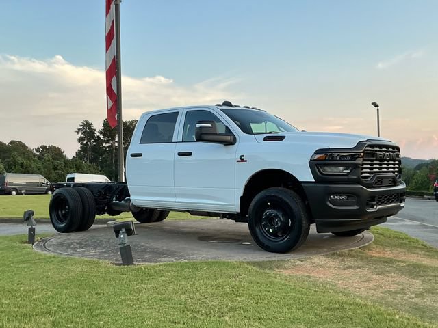 New 2027 RAM 3500 Tradesman AWD/4WD image 1