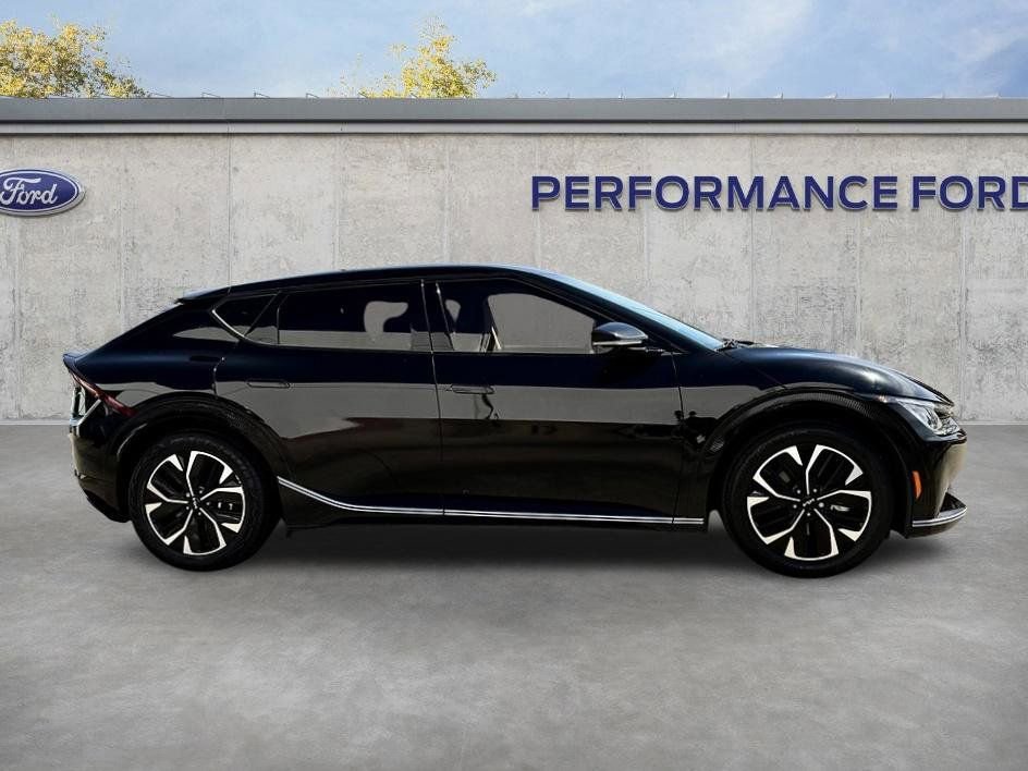 Used 2022 Kia EV6 Wind AWD/4WD image 6
