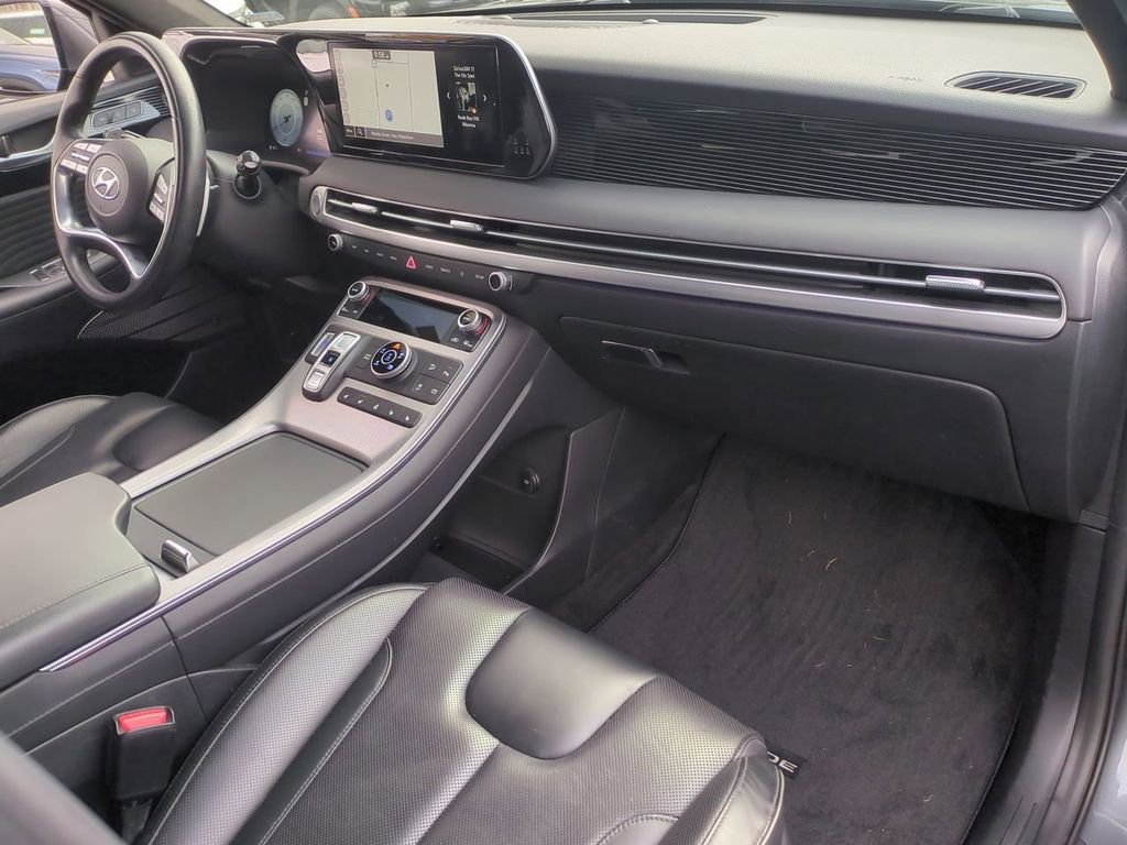 Used 2023 Hyundai Palisade Calligraphy image 29