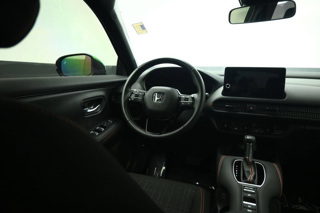 Used 2026 Honda HR-V Sport image 39