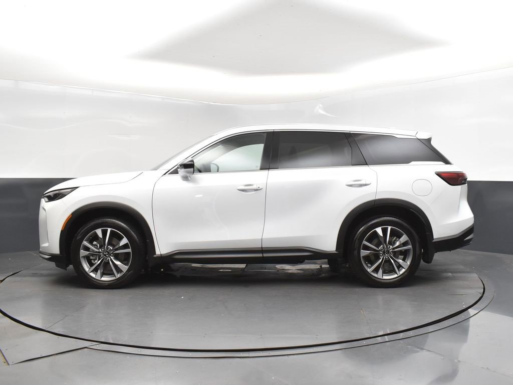 Certified 2026 INFINITI QX60 Pure w/ Cargo Package image 4