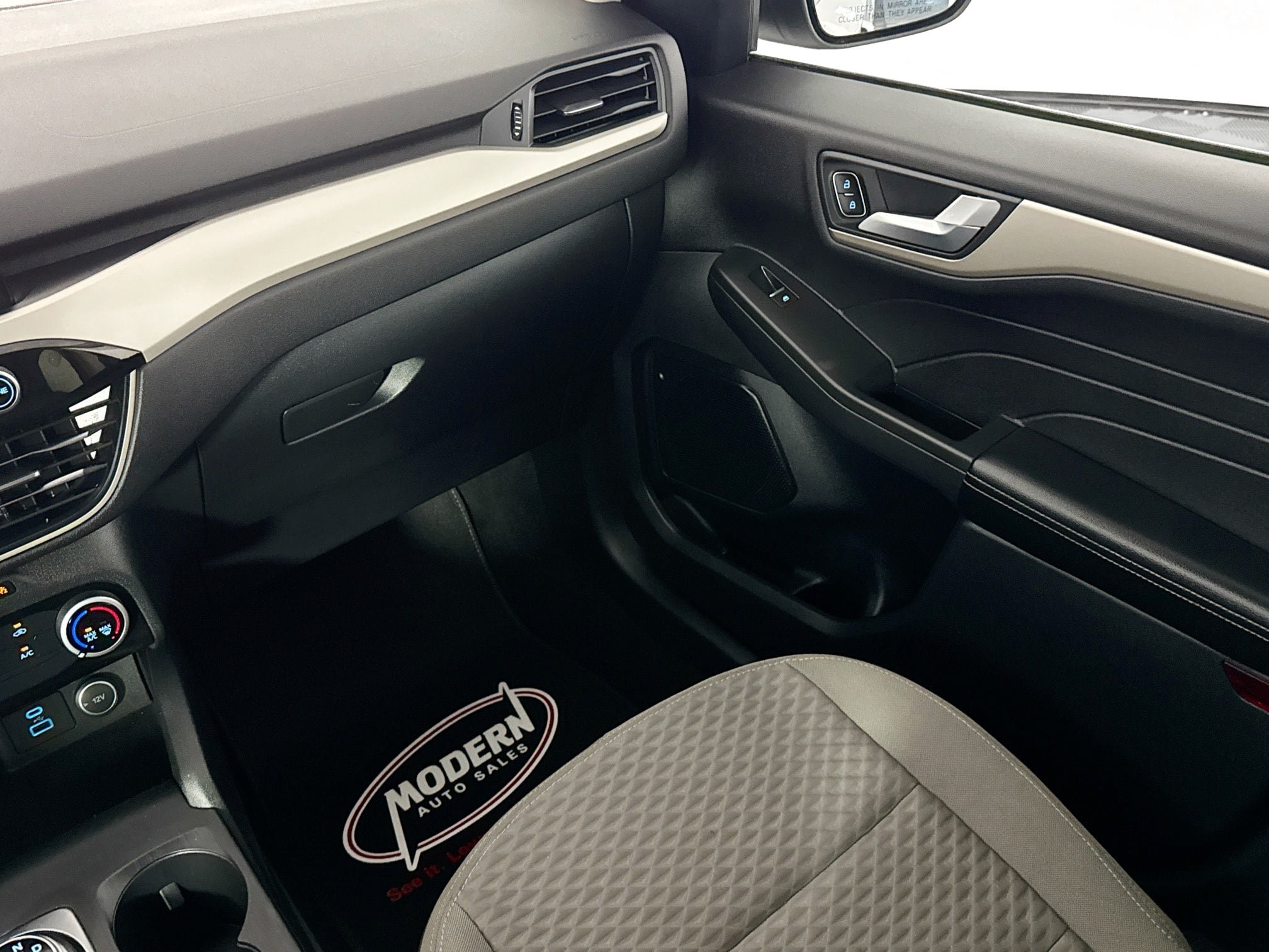 Used 2021 Ford Escape SE AWD/4WD image 29