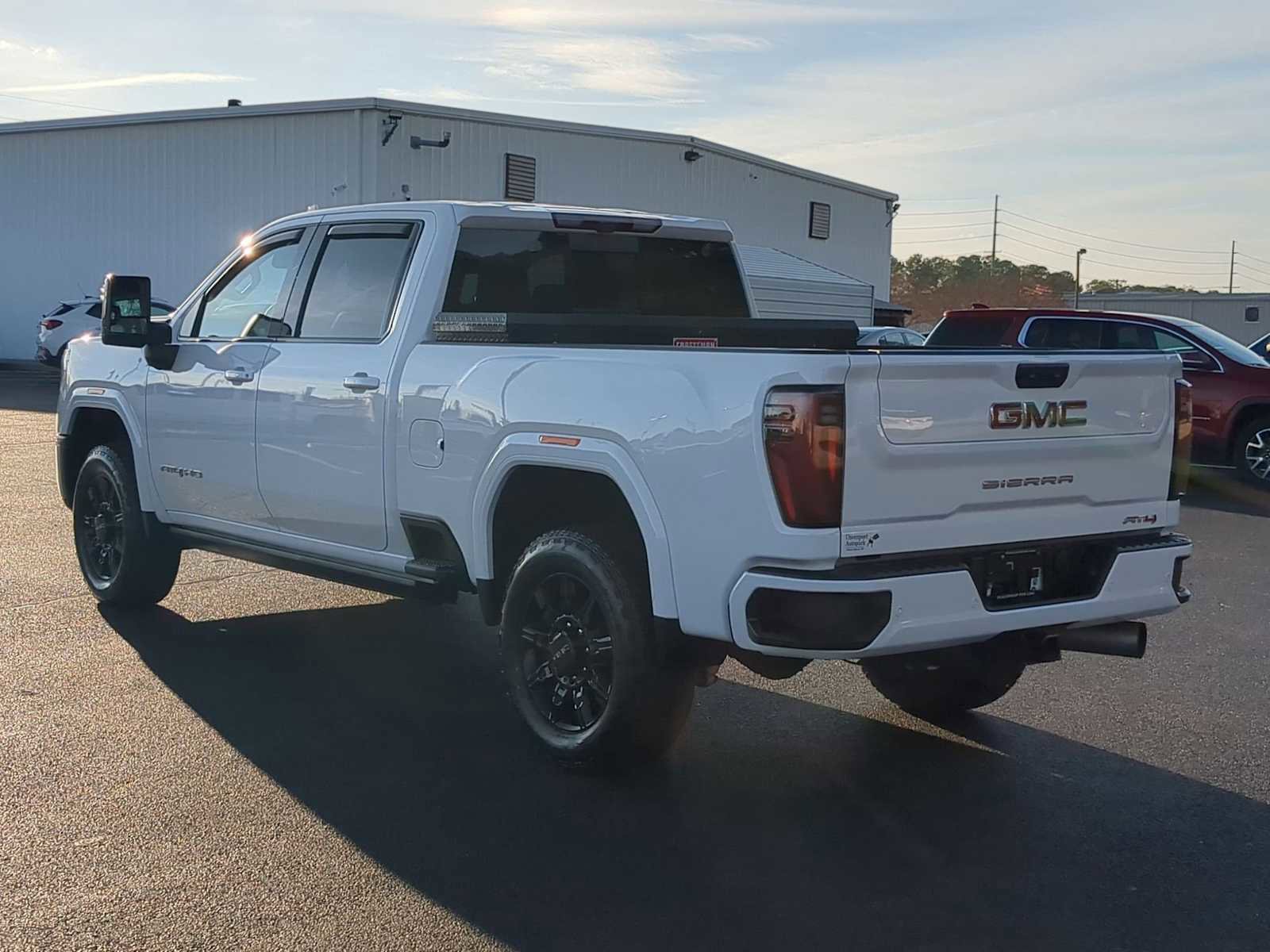 Used 2024 GMC Sierra 2500 AT4 w/ AT4 Premium Plus Package image 6