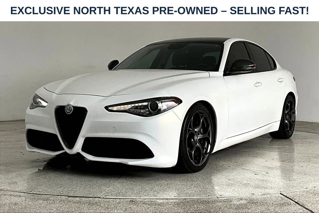 Used 2019 Alfa Romeo Giulia Ti Sport w/ Quick Order Package 22U Sport RWD image 15