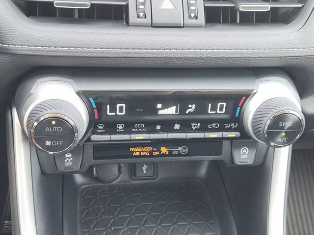 Used 2022 Toyota RAV4 XLE Premium FWD image 14