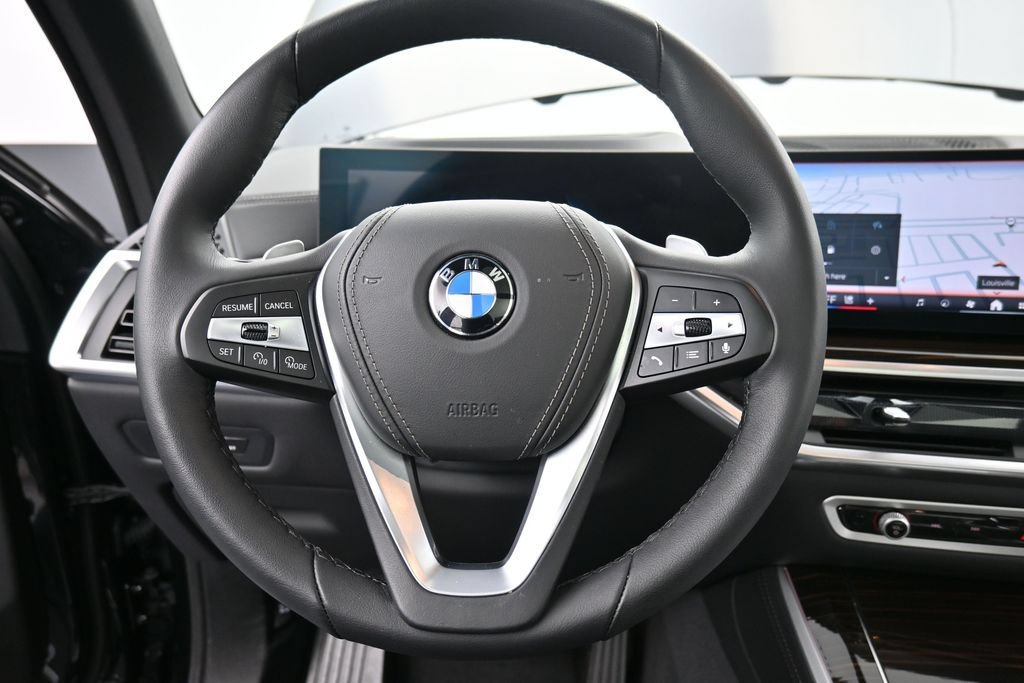 Used 2026 BMW X5 xDrive40i AWD/4WD image 12