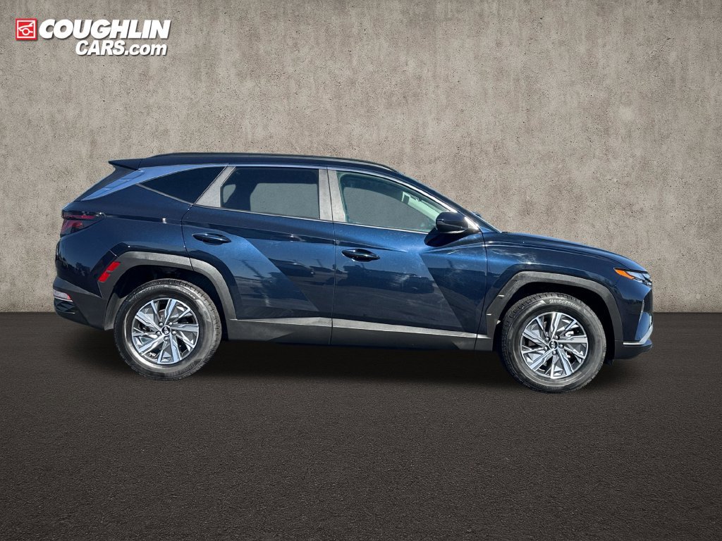 Used 2024 Hyundai Tucson Blue AWD/4WD image 3