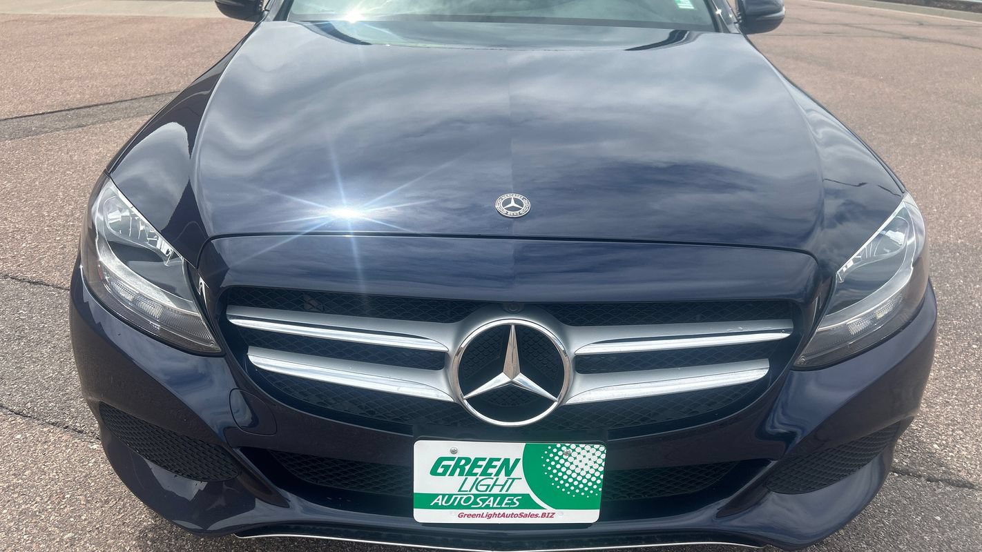 Used 2018 Mercedes-Benz C 300 4MATIC Sedan image 12