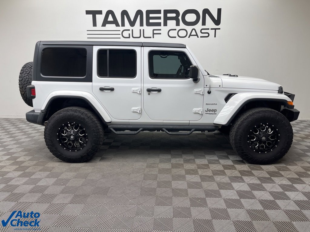 Used 2020 Jeep Wrangler Unlimited Sahara image 4