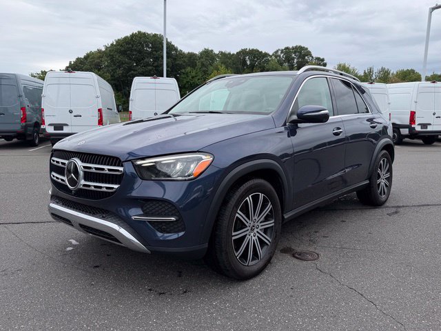 Certified 2024 Mercedes-Benz GLE 450 4MATIC w/ 3rd Row Seat Package image 3